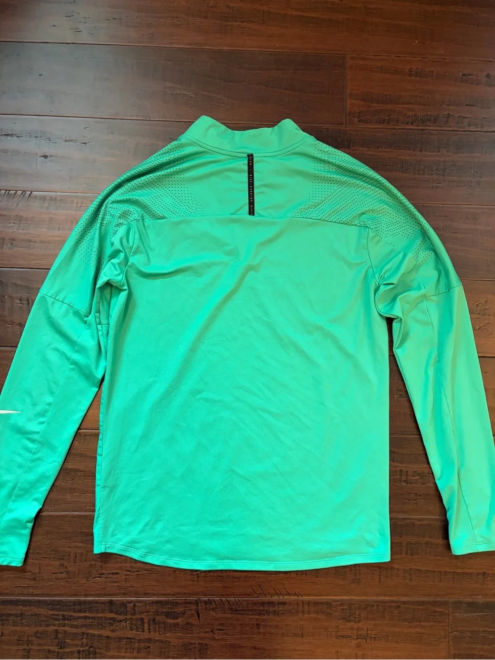 Nike Men’s Mint Green Quarter-Zip running division lightweight layer jacket
